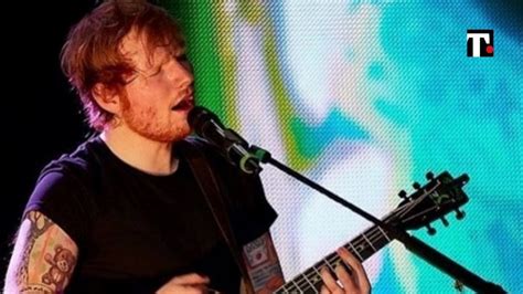 L'Incredibile Tour Musicale di Ed Sheeran: Una Sinfonia di Successo e Emozioni!